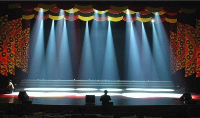 舞臺(tái)燈光布局的禁忌與注意事項(xiàng)